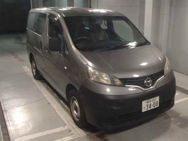 NISSAN NV200 2016