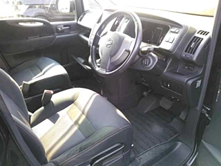 NISSAN SERENA 2010