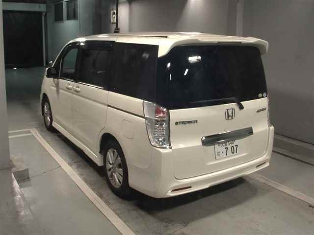 HONDA STEP WAGON 2012