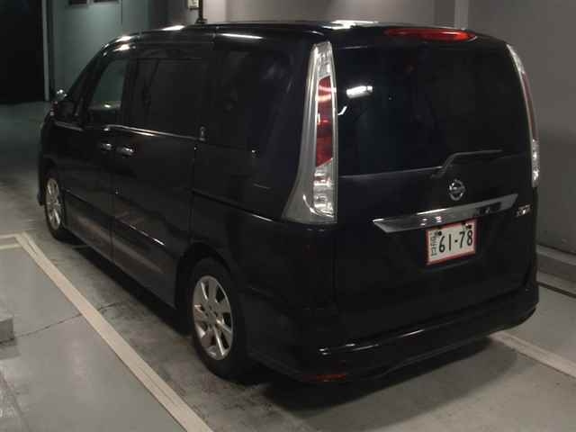 NISSAN SERENA 2011