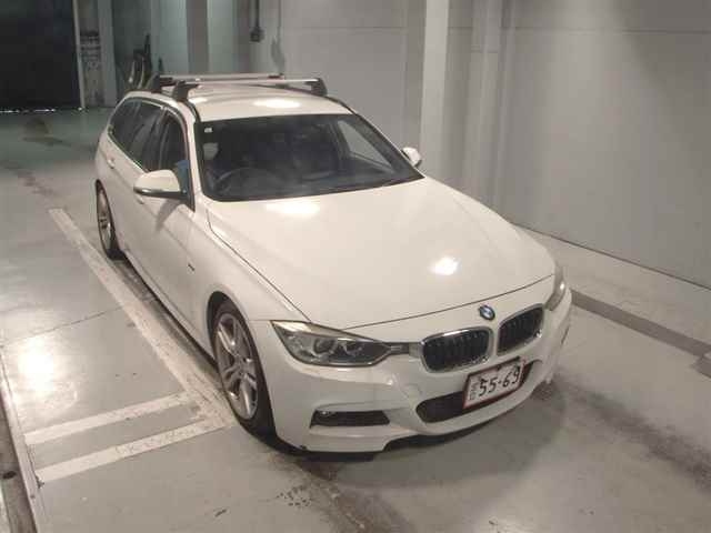 BMW 3 SERIES 2013