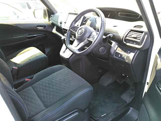 NISSAN SERENA 2018