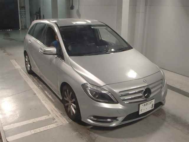 MERCEDES BENZ B CLASS 2014