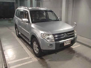 MITSUBISHI PAJERO 2008