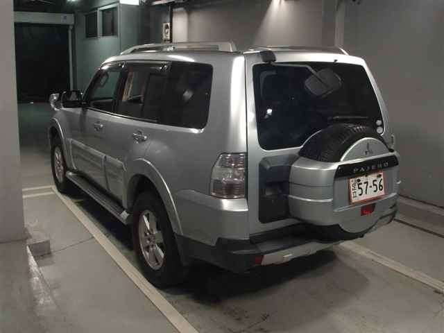 MITSUBISHI PAJERO 2008