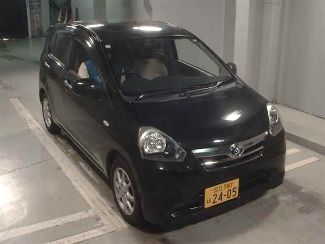 DAIHATSU MIRA E S 2013