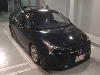 TOYOTA PRIUS 2016