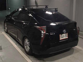 TOYOTA PRIUS 2016
