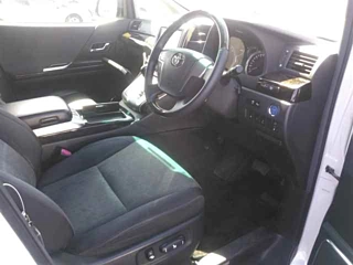 TOYOTA VELLFIRE 2012