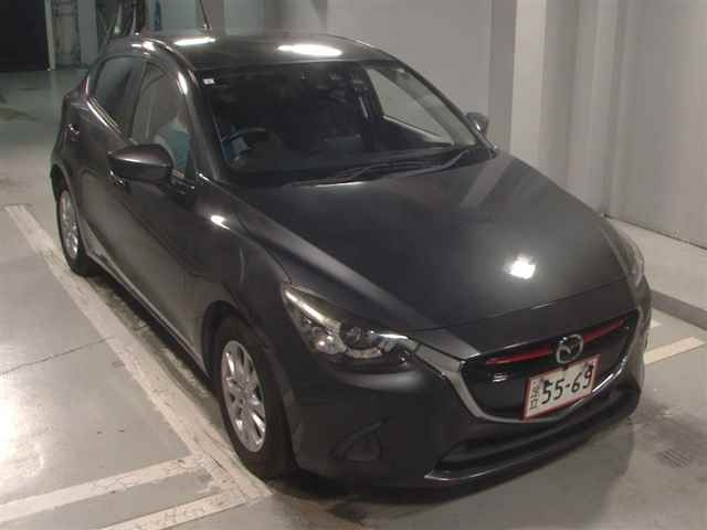 MAZDA DEMIO 2015