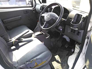 MITSUBISHI MINICAB VAN 2013