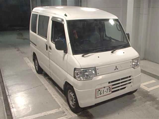 MITSUBISHI MINICAB VAN 2013