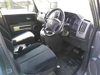 MITSUBISHI DELICA D5 2009