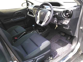 TOYOTA AQUA 2016
