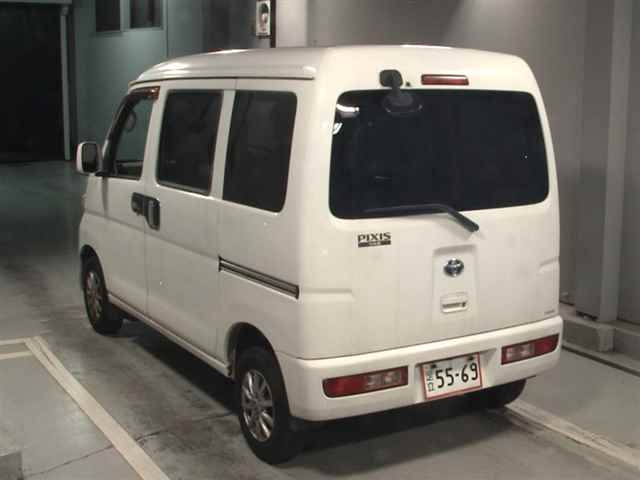 TOYOTA PIXIS VAN 2013