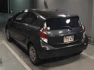 TOYOTA AQUA 2016