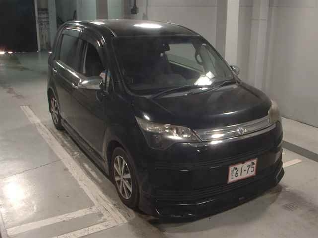 TOYOTA SPADE 2014