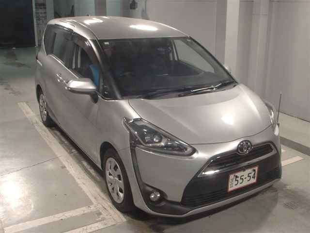 TOYOTA SIENTA 2016