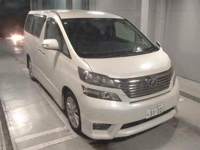 TOYOTA VELLFIRE 2010