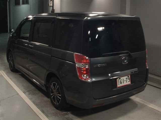 HONDA STEP WAGON 2011