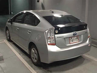 TOYOTA PRIUS 2011