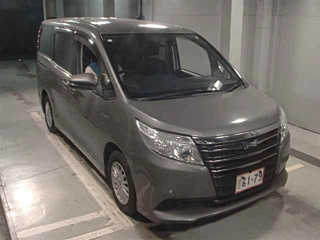 TOYOTA NOAH 2016