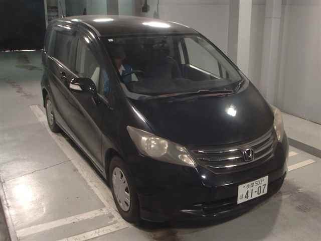 HONDA FREED 2009