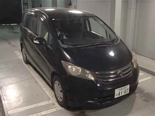 HONDA FREED 2009