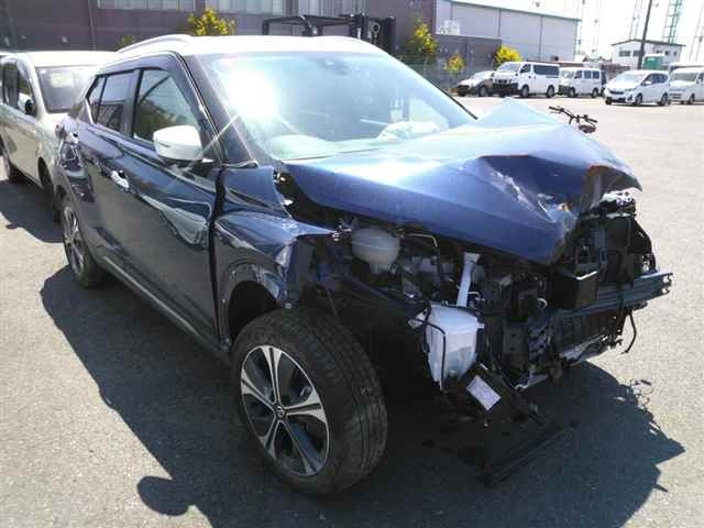 NISSAN KIX 2023
