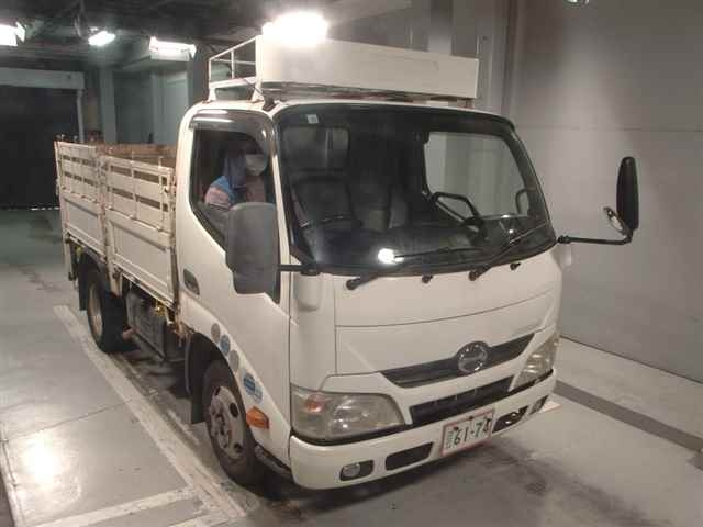 HINO DUTRO 2012