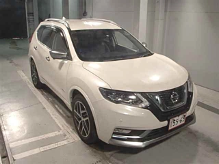 NISSAN X-TRAIL 2018