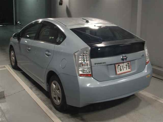 TOYOTA PRIUS 2010