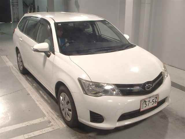 TOYOTA COROLLA FIELDER 2013