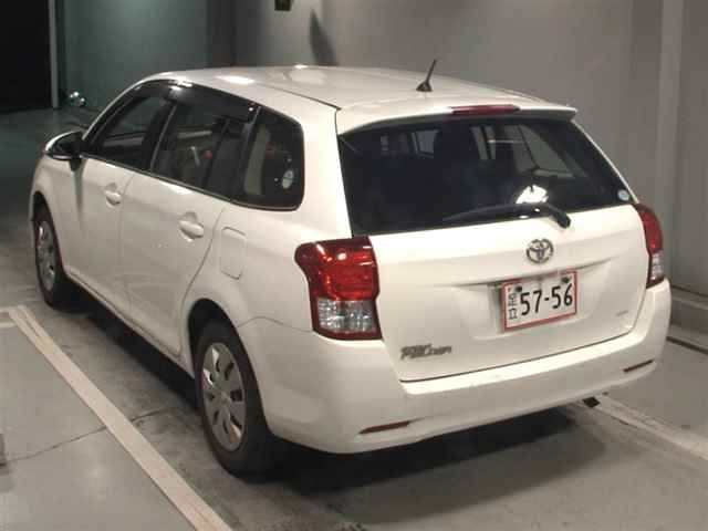 TOYOTA COROLLA FIELDER 2013