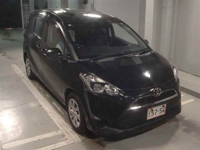 TOYOTA SIENTA 2016