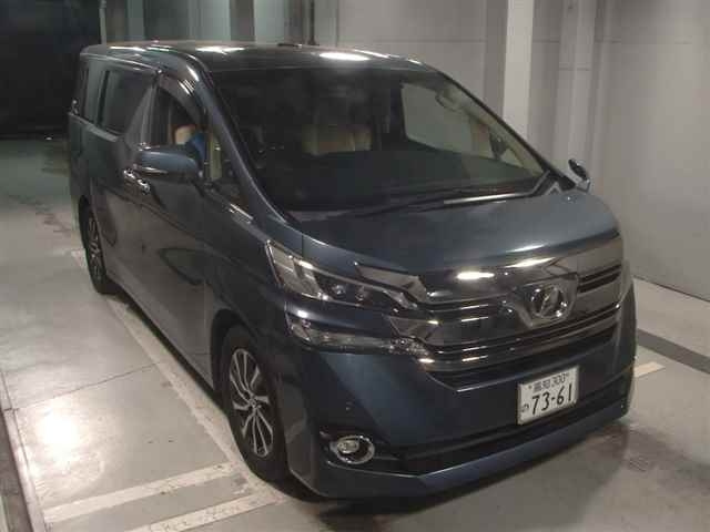 TOYOTA VELLFIRE 2016