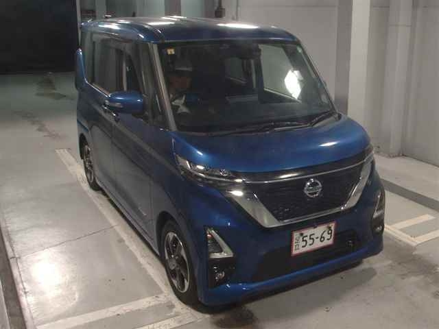 NISSAN ROOX 2020