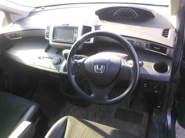 HONDA FREED 2014