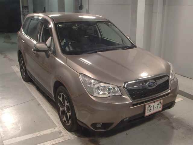 SUBARU FORESTER 2014