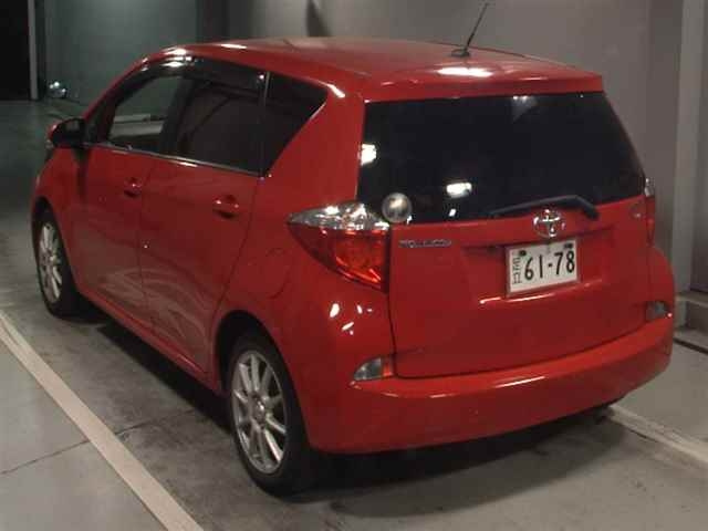 TOYOTA RACTIS 2012