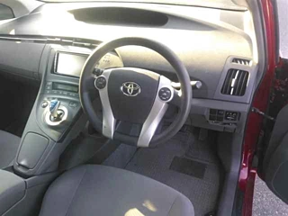 TOYOTA PRIUS 2010