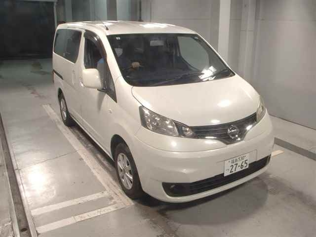 NISSAN NV200 2015