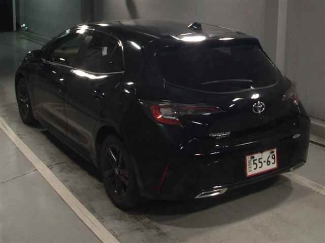 TOYOTA COROLLA SPORT 2021
