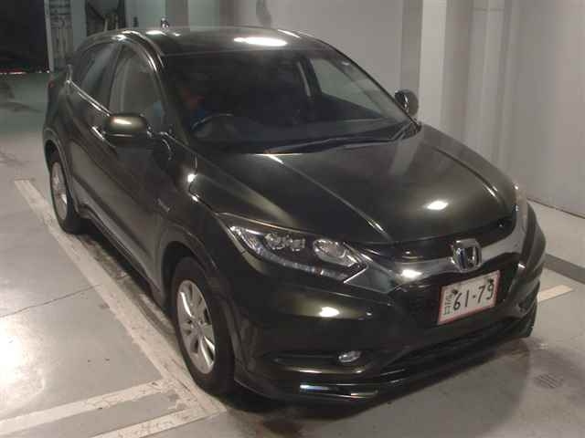 HONDA VEZEL 2015