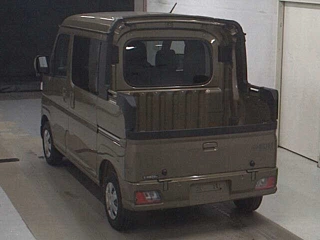 Заказать DAIHATSU HIJET VAN