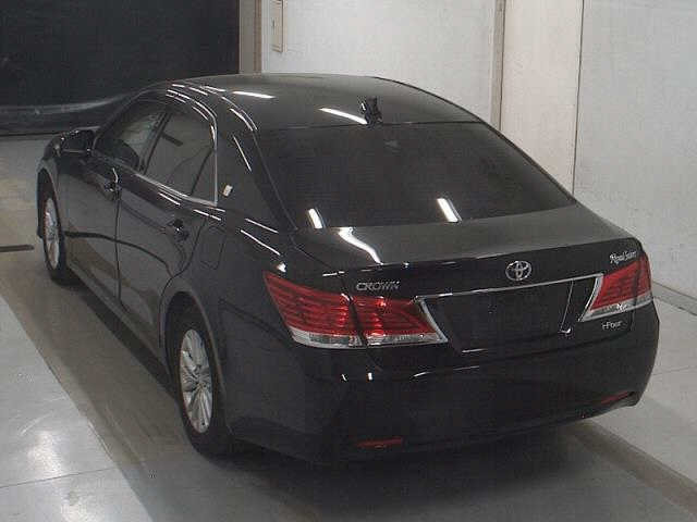 TOYOTA CROWN 2017