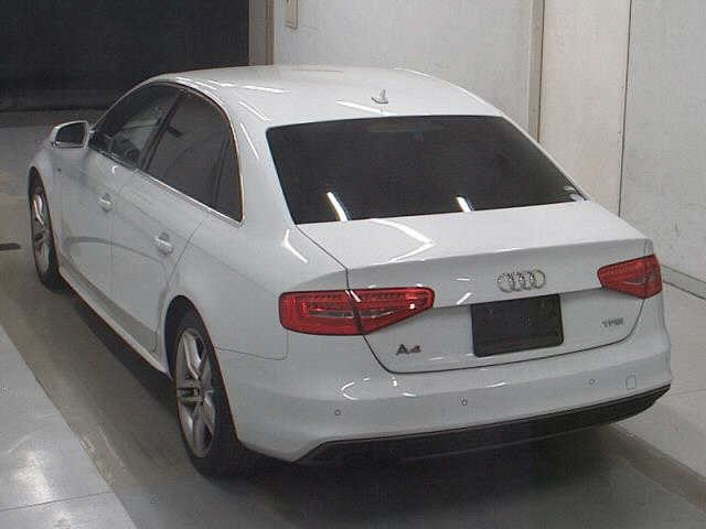 AUDI A4 2014