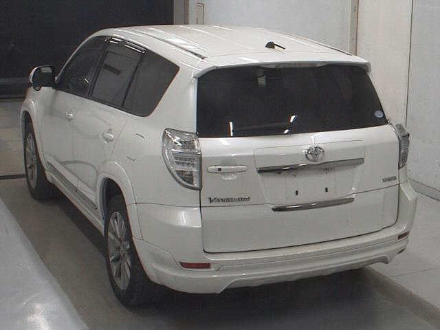 TOYOTA VANGUARD 2013