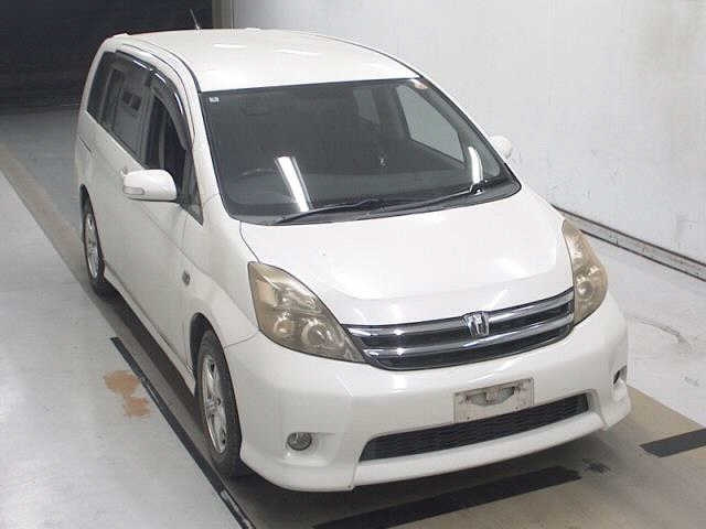 TOYOTA ISIS 2008