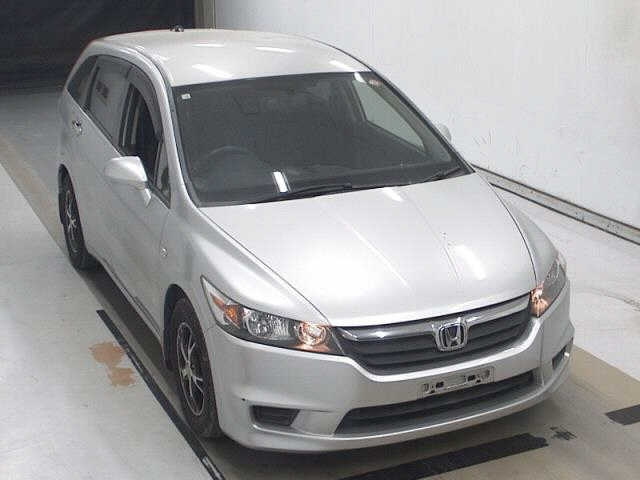 HONDA STREAM 2009